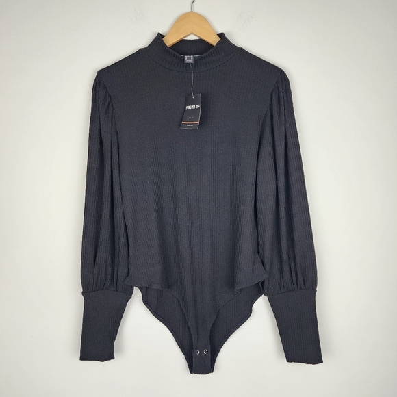 Forever 21 Plus Bodysuit Ribbed Black Knit Puff Long Sleeve NWT Size 2X - Picture 3 of 16